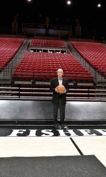 San Diego State names court after Steve Fisher
